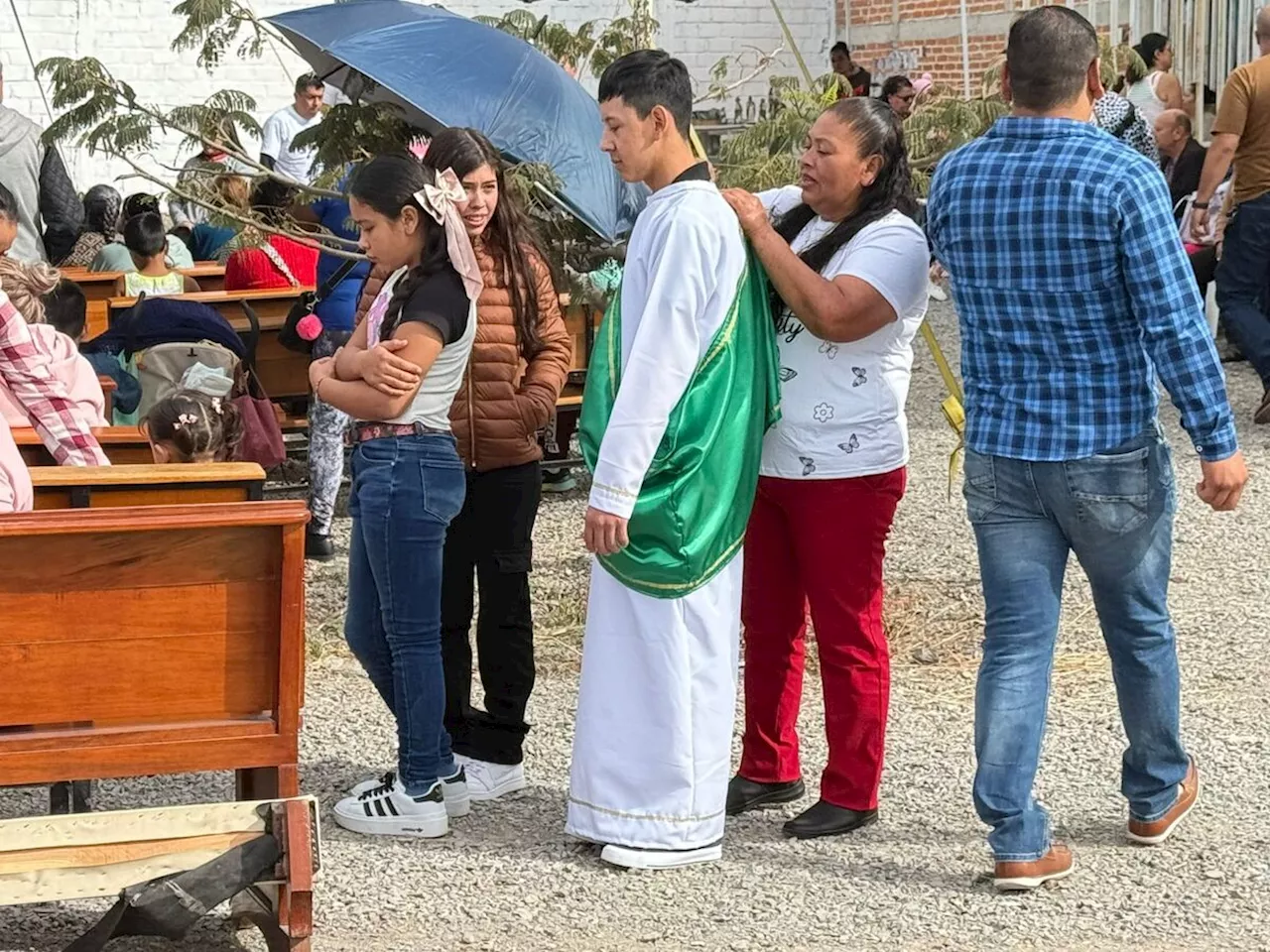 La fe y devoción que Roberto le tiene a San Judas Tadeo lo salvó tras un accidente en moto; ahora fue a agrade