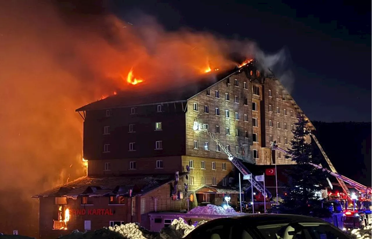 Tragischer Brand in türkischem Ski-Hotel: Mehr als 60 Tote