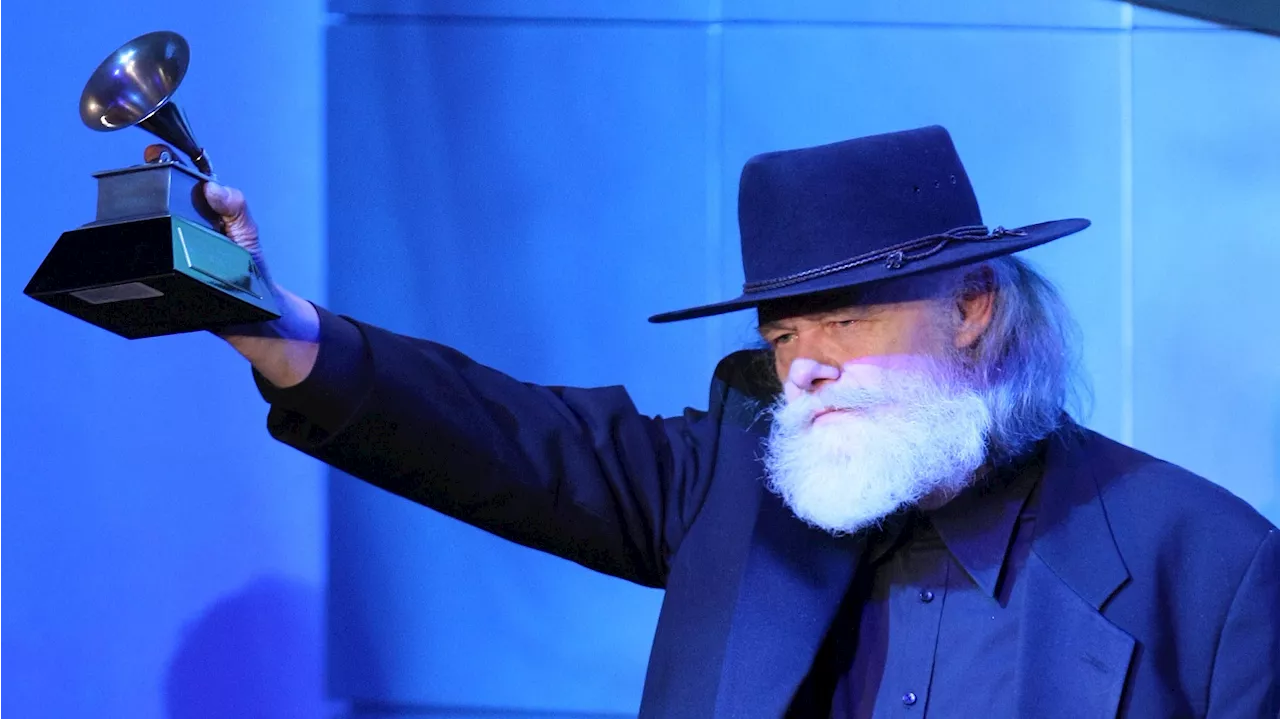 Garth Hudson, Keyboardist for The Band, Dies at 87