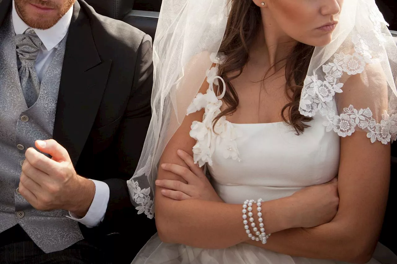 Bride Upset Over Groom's Siblings' Lack of Wedding Gifts