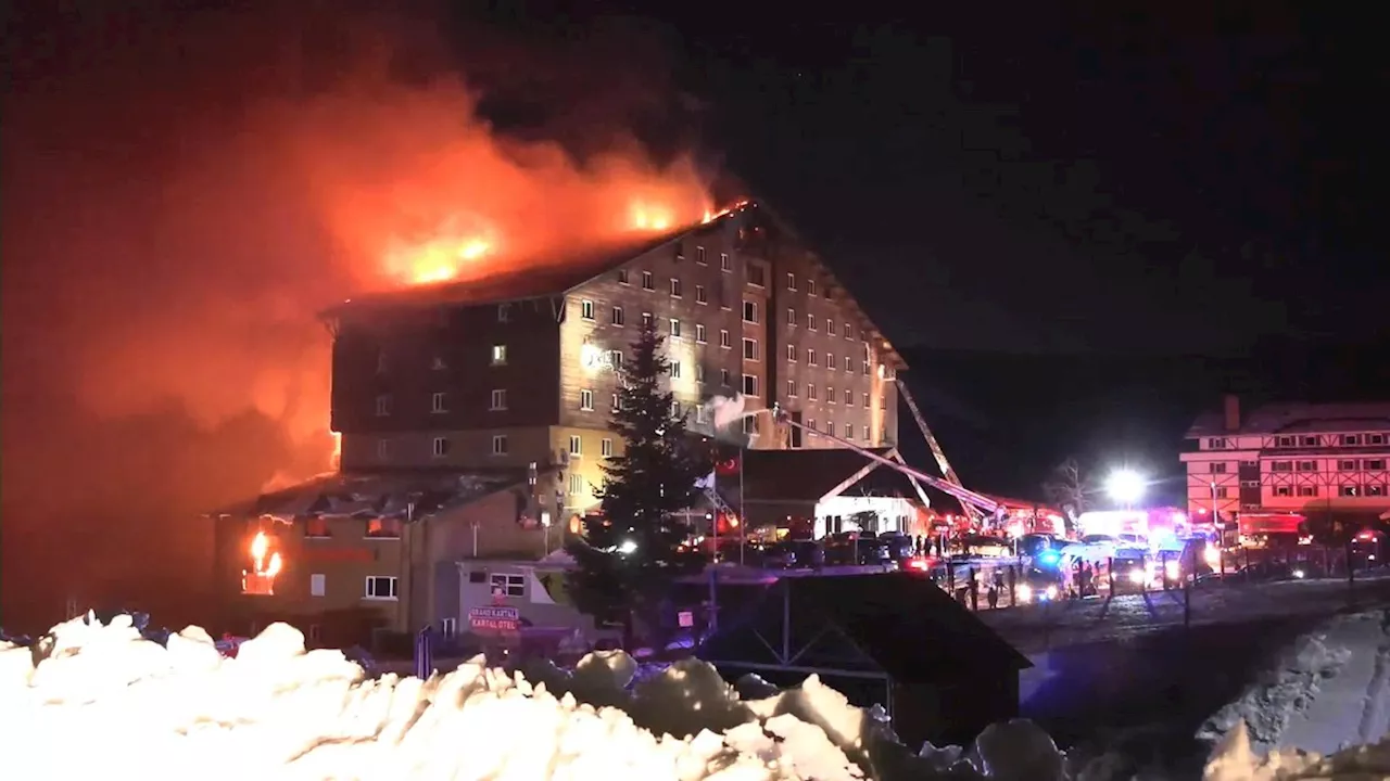 Dono de Hotel Preso Após Incêndio Fatal em Estação de Esqui na Turquia