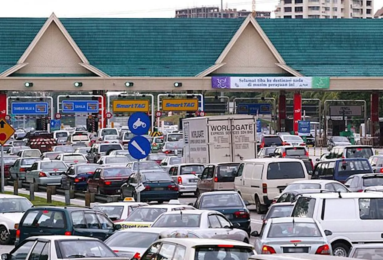 Call for savings from ending toll-free festivities to be invested in public transport