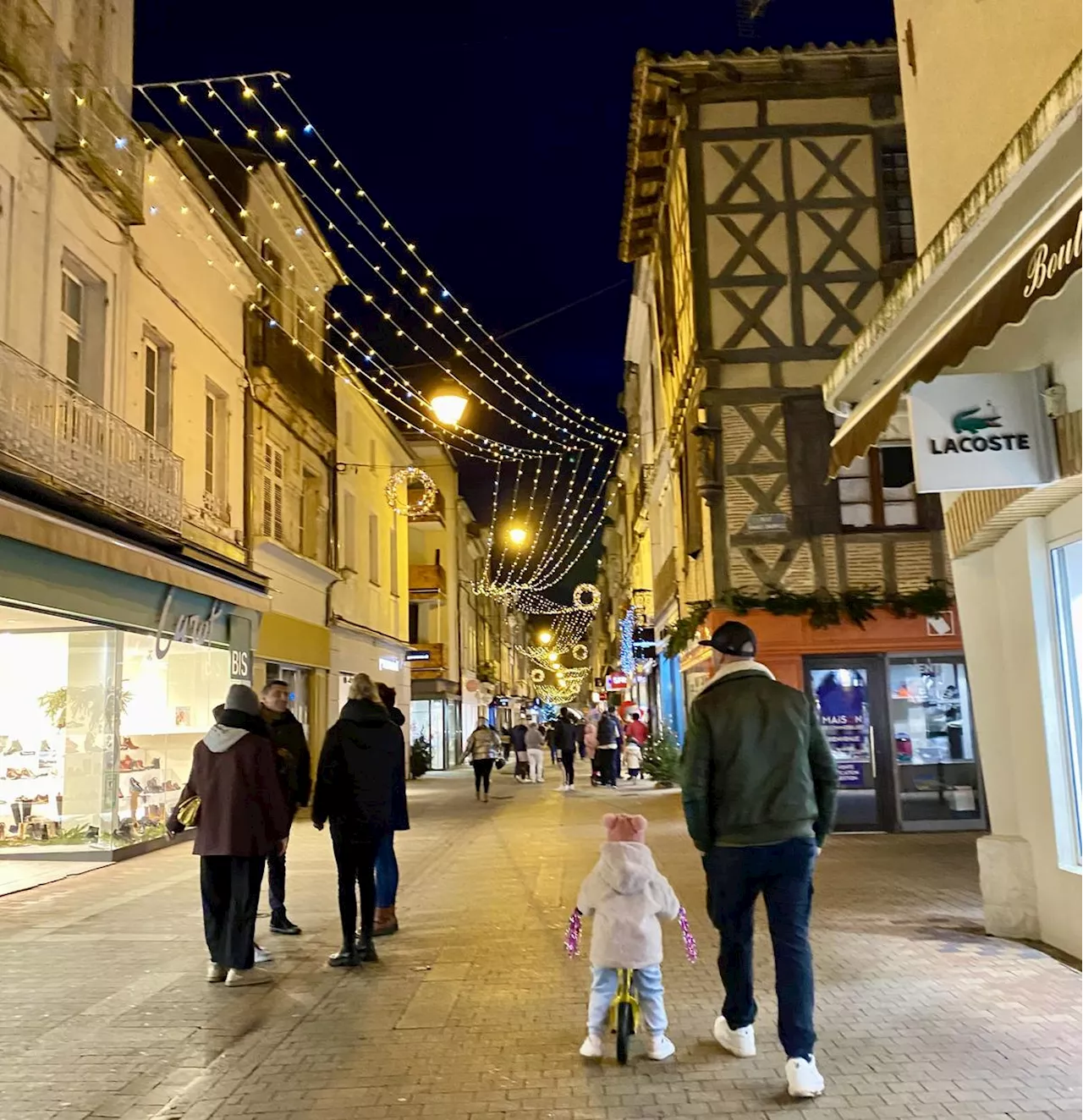 Noël à Villeneuve-sur-Lot : malgré les difficultés, les fêtes ont attiré un peu plus de monde