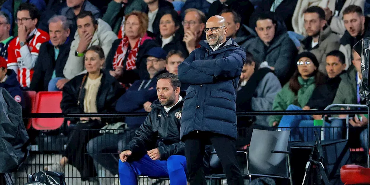 Bosz kondigt stijlbreuk aan bij PSV: 'Gaan niet te veel risico nemen'