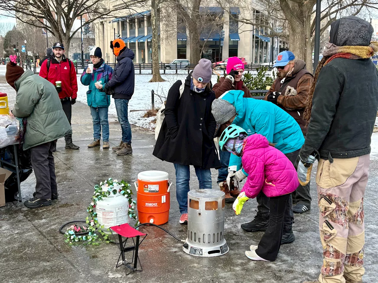 Rally to Restore Sanity and/or Fear 2.0 Brings Small Crowd, Big Optimism to Dupont Circle