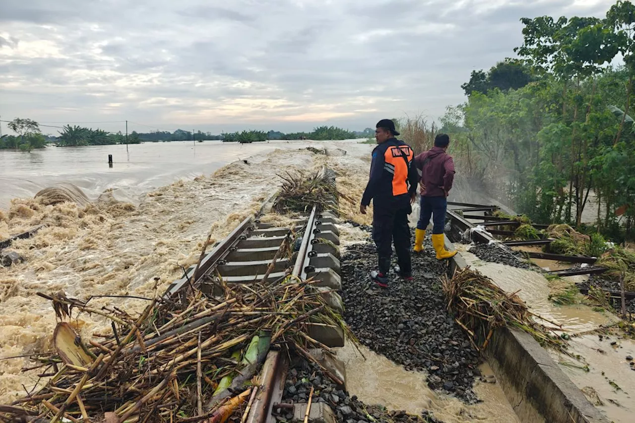 KAI kembalikan 100 persen tiket pelanggan terdampak banjir Grobogan