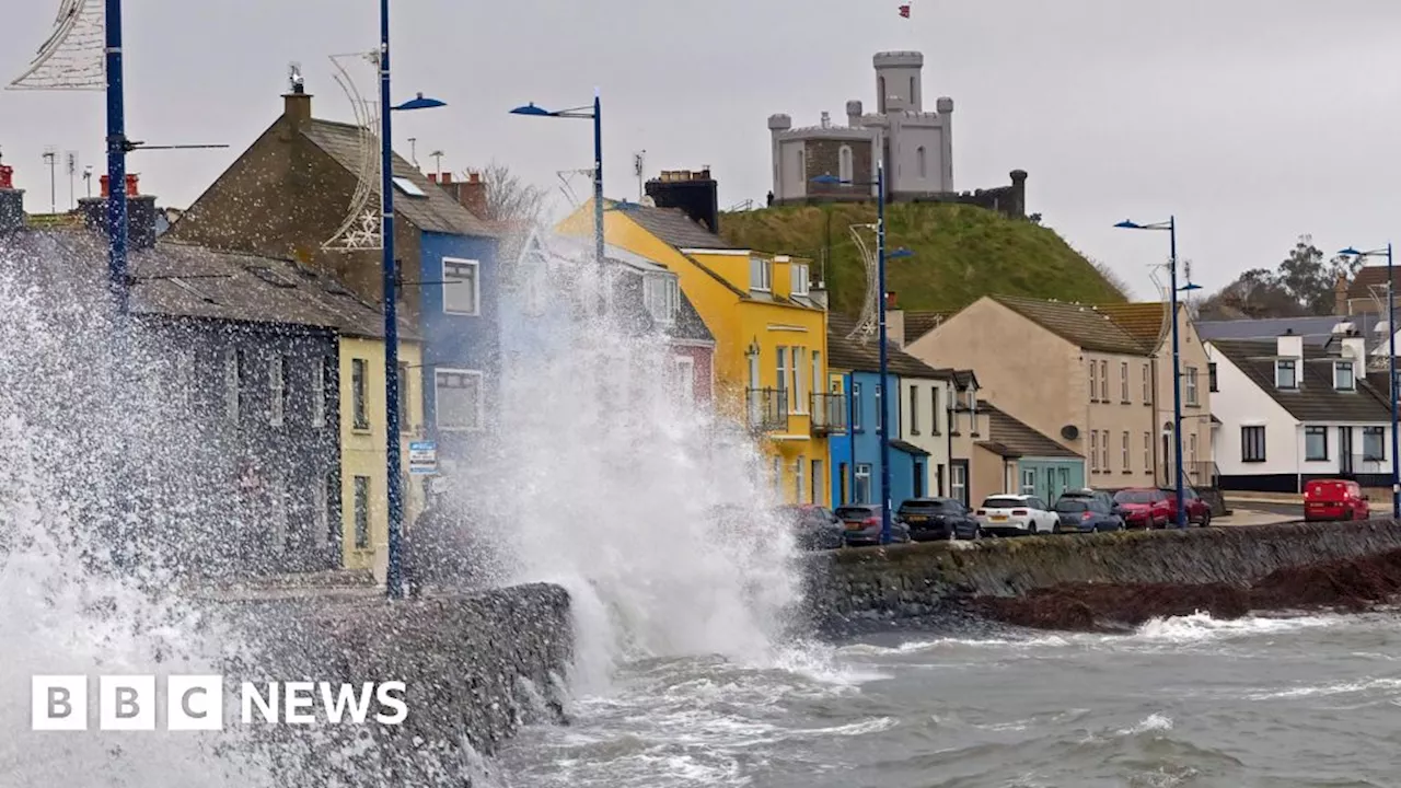 Storm Éowyn Brings Potential Danger to Ireland and UK