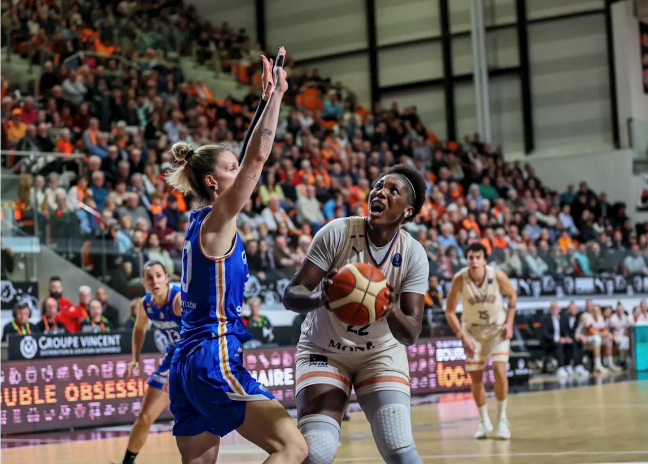 Match Salamanque - Bourges Maintien Malgré Épidémie