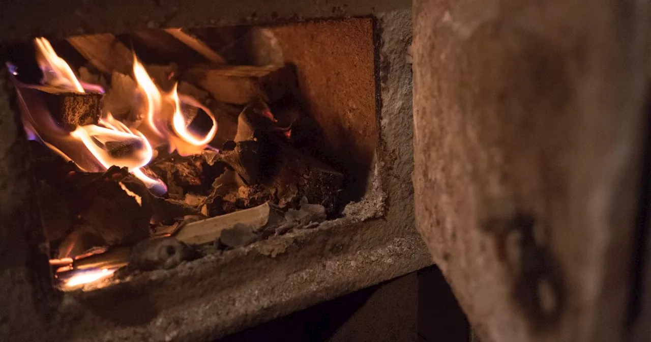 Health experts call for stricter wood-burning stove regulations in Northern Ireland