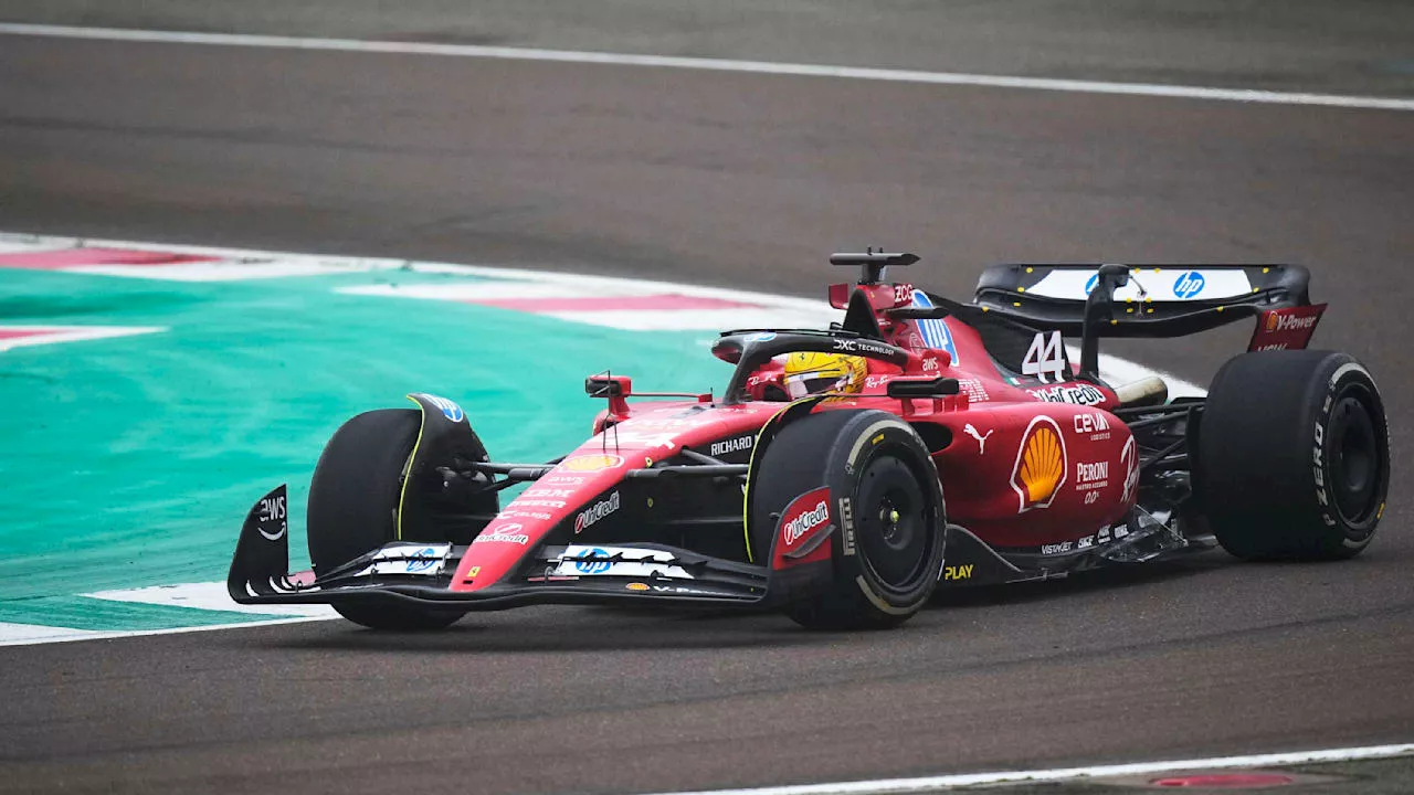 Lewis Hamilton testet seinen neuen Ferrari