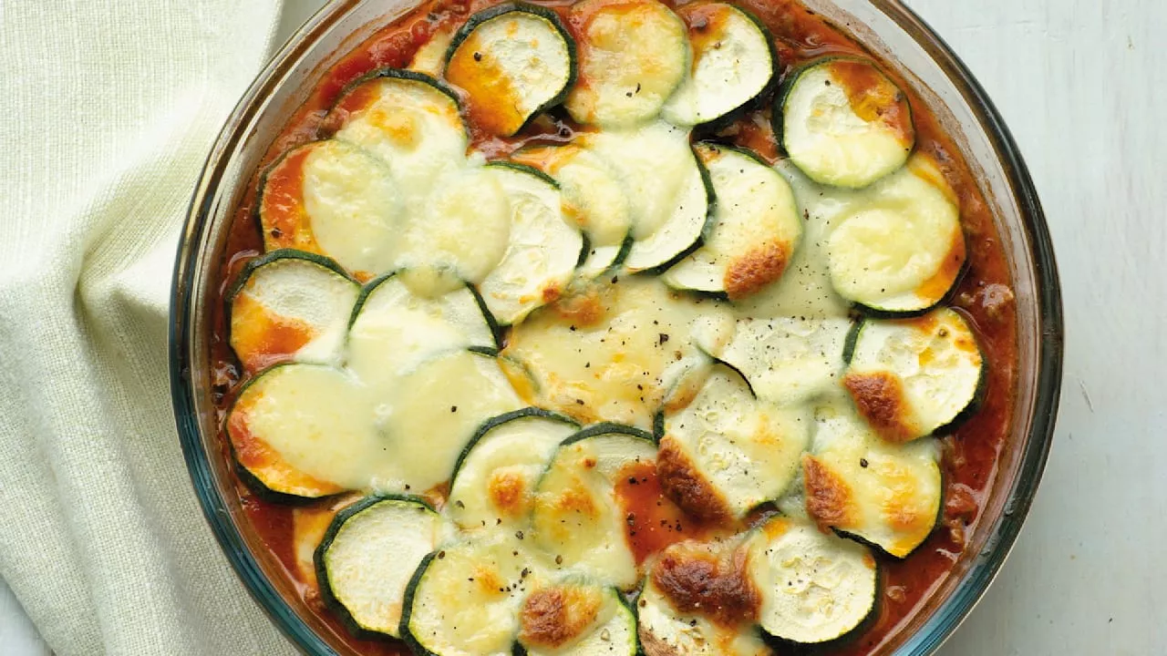 Mittagessen zum Abnehmen: Zucchini-Lasagne mit Rinderhack