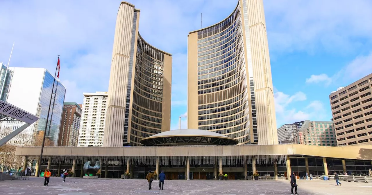 Toronto Inside Workers Vote Overwhelmingly in Favor of Strike