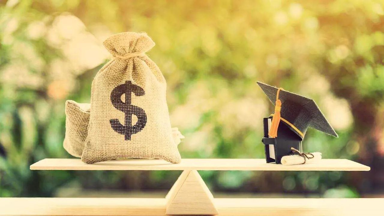 How students could access financial assistance for higher education in South Africa