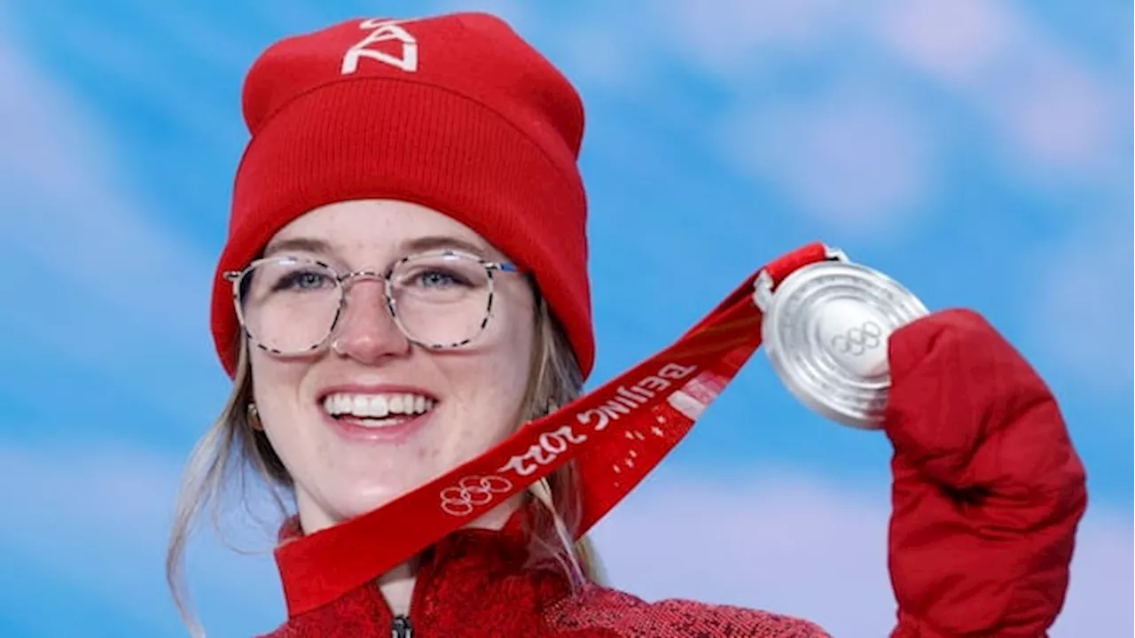 Olympic freestyle ski champ Cassie Sharpe combines motherhood and halfpipe