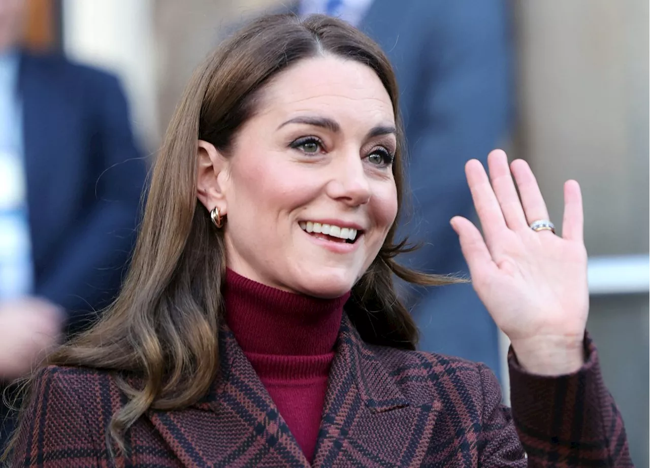 Kate Middleton : voici le coût surprenant de la bague d’éternité portée lors de sa sortie solo à l’hôpital