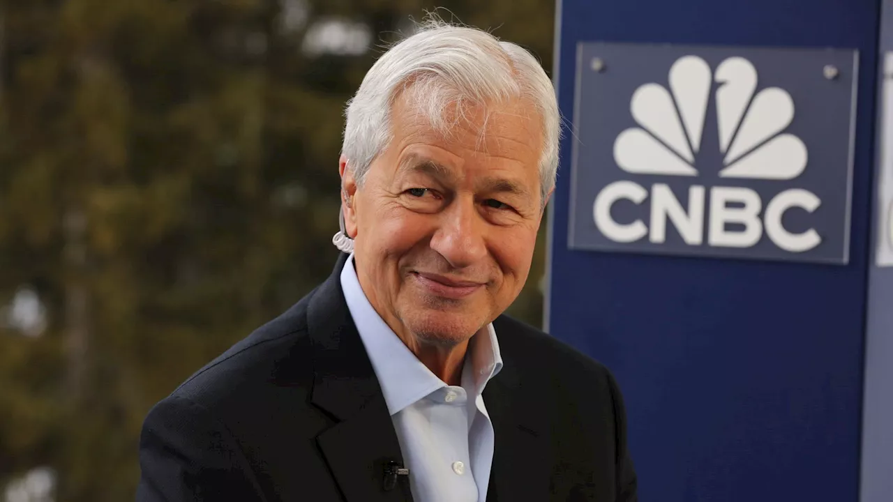 JPMorgan CEO Sees Potential Upside in Trump's Tariffs