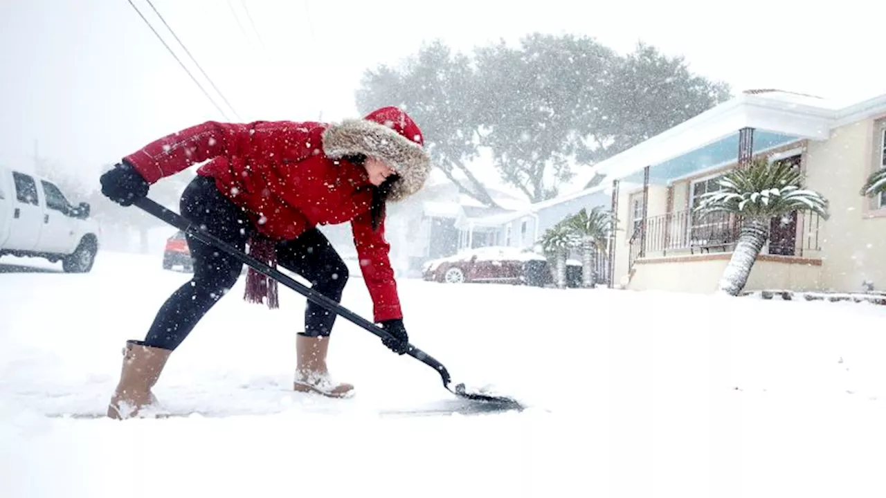 Winter Storm Battering Southern US with Record Snowfall, Causing Widespread Disruptions