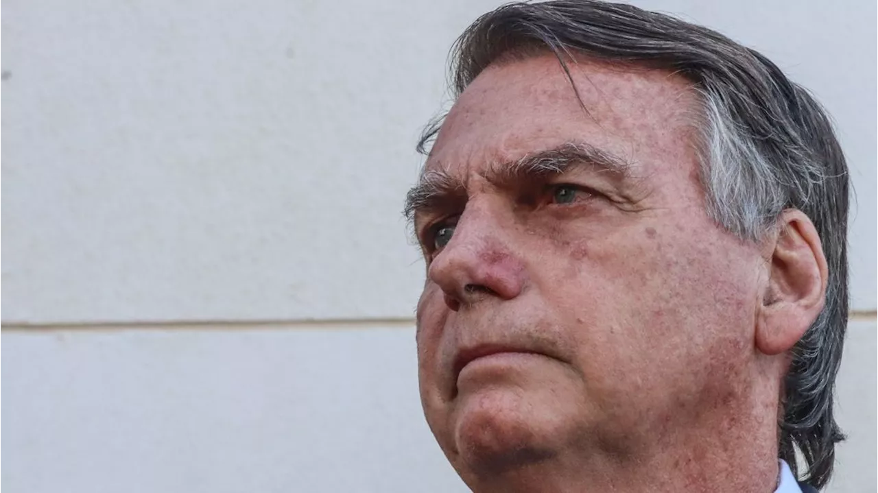 Bolsonaro critica 'oportunistas' no PL e defende 'limpa' para 2026