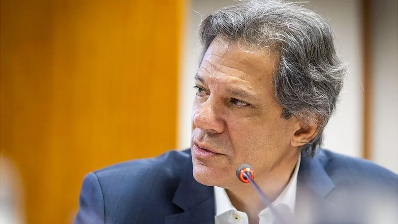 Haddad é notificado por Flávio Bolsonaro no STF