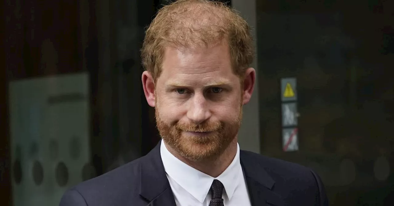 Murdoch's U.K. tabloids apologize to Prince Harry in privacy case