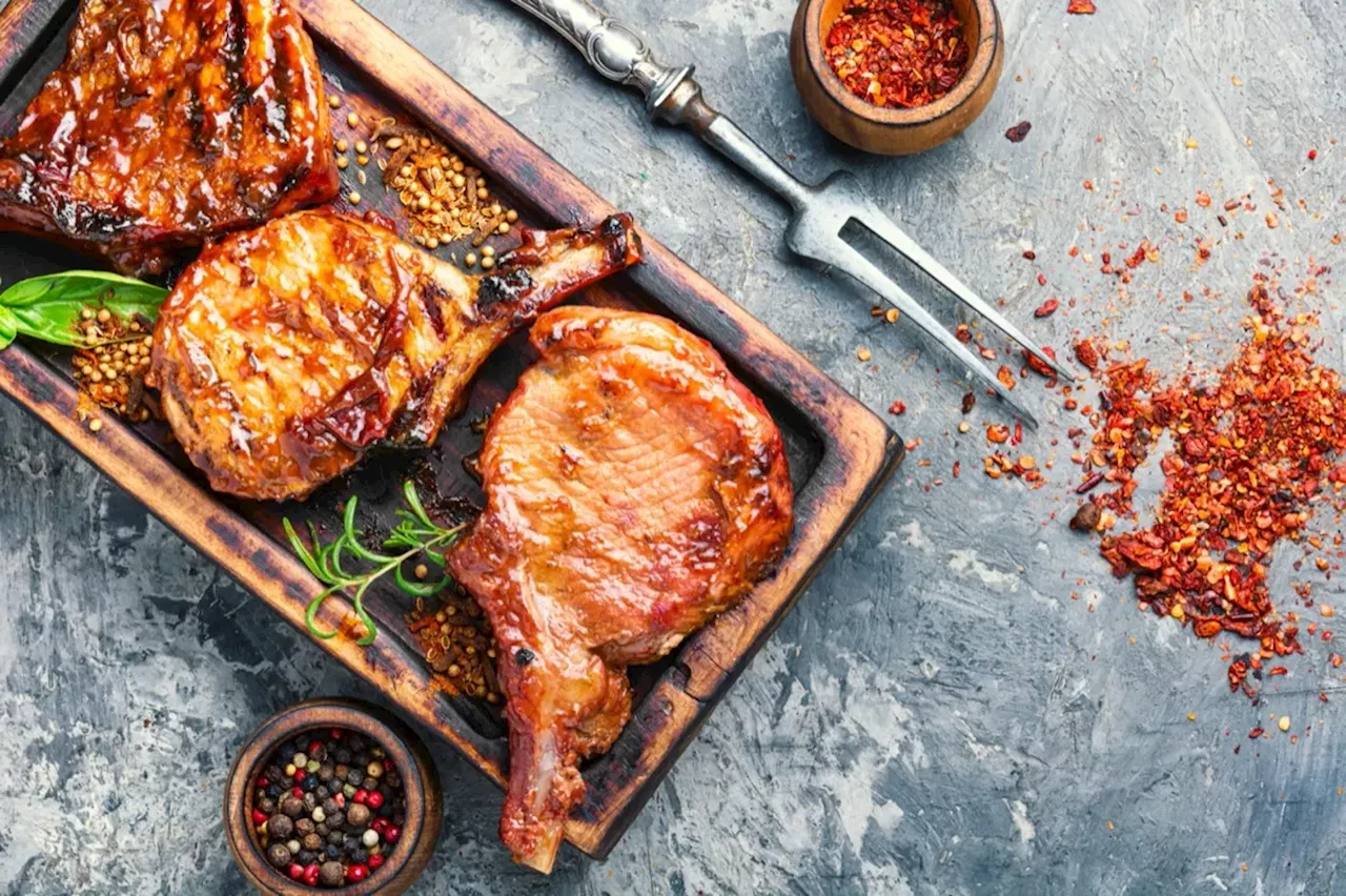 Sizzling Satisfactions: The Best Pork Chops at Restaurant Chains