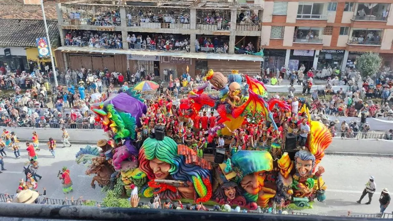 Pasto Rompe Récords Turísticos con Carnaval de Blancos y Negros