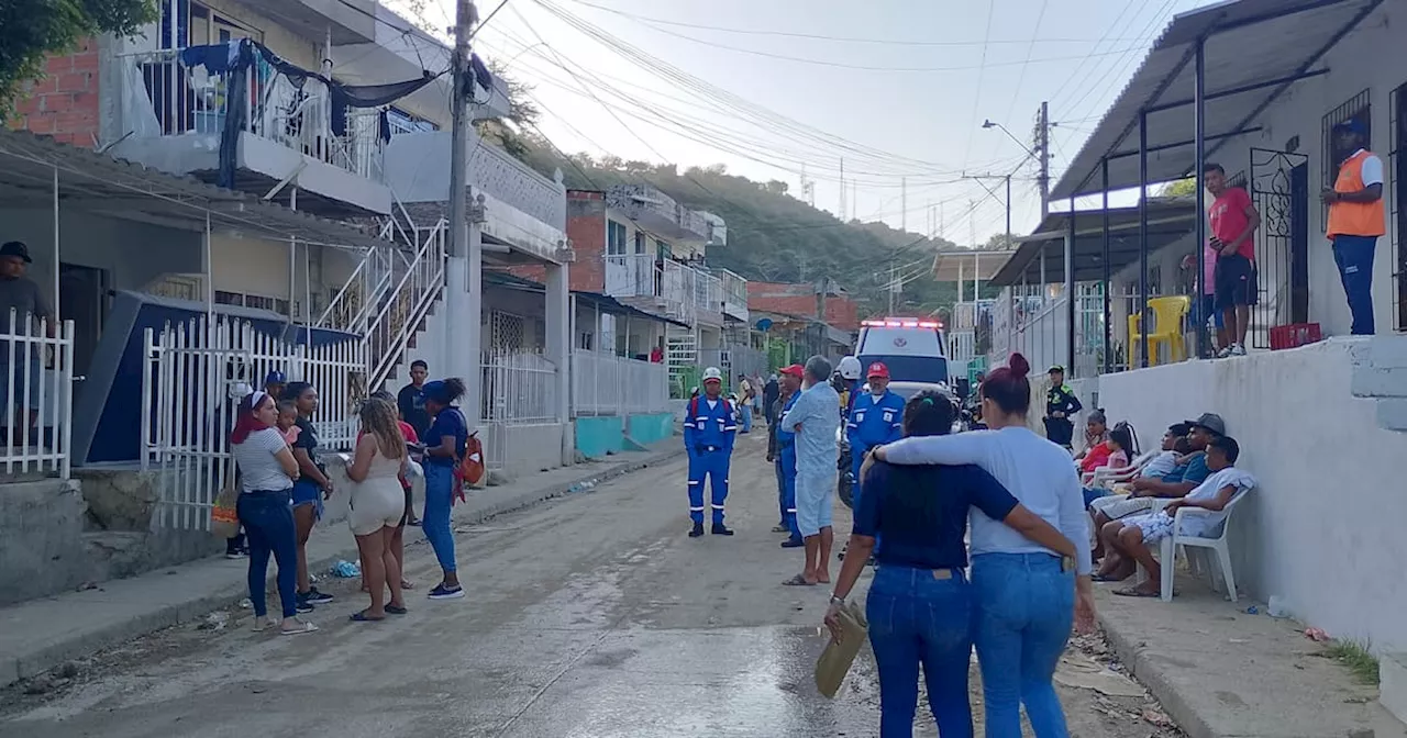 Horas de pánico por deslizamiento de tierra en las faldas de La Popa