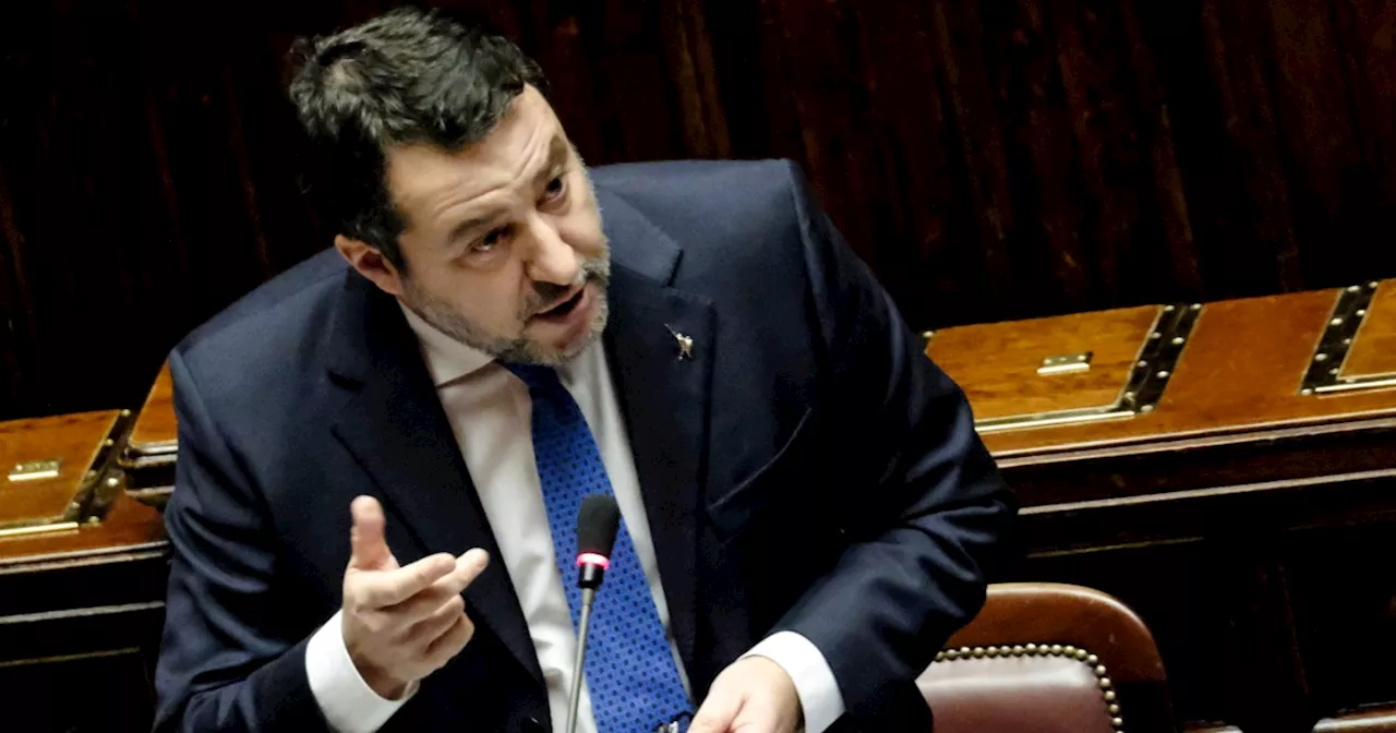 Caos Treni, Salvini Insiste sul Sabotaggio in Aula