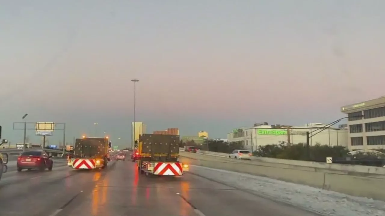 Houston Roads Remain Icy, Fire Departments Warn of Dangerous Conditions