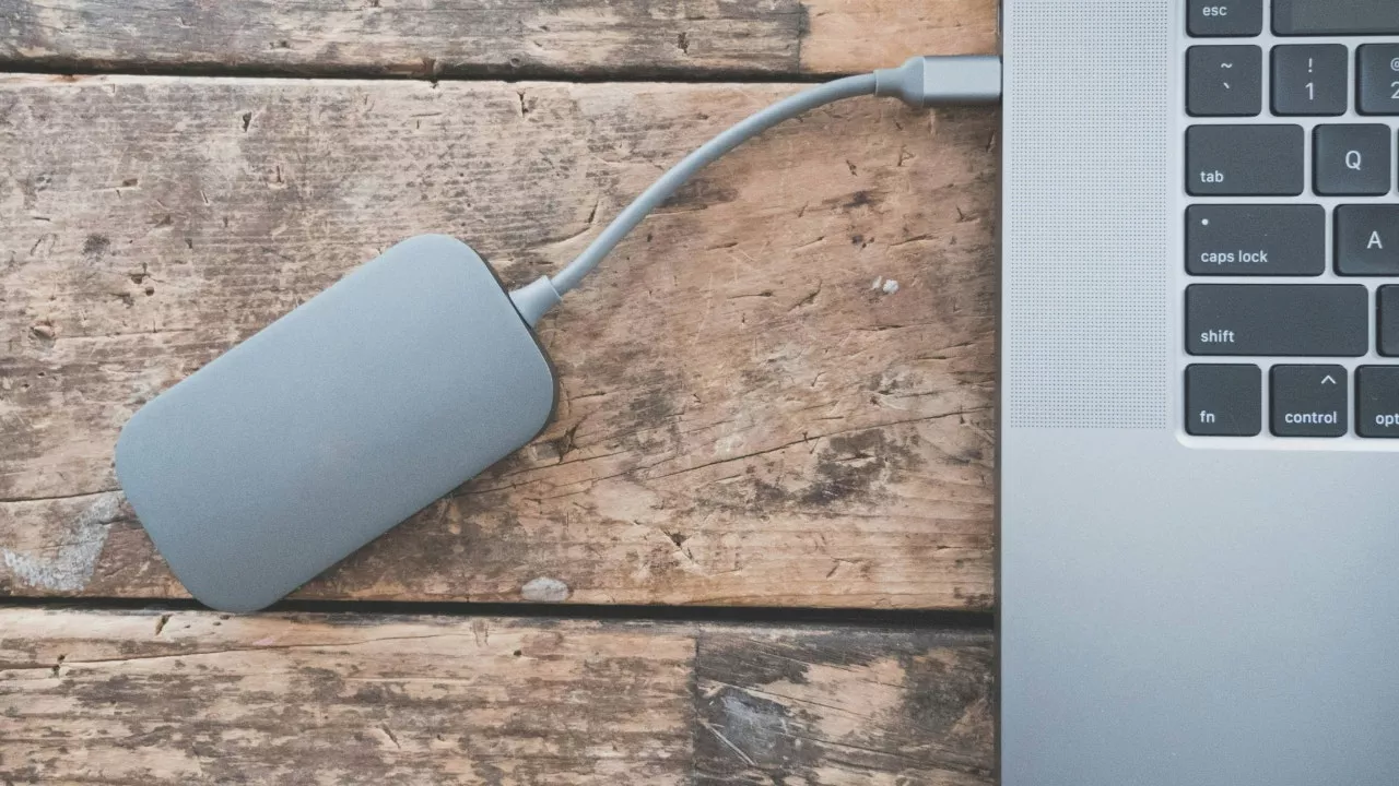 How to Store Photos and Videos on a Laptop with Limited Storage