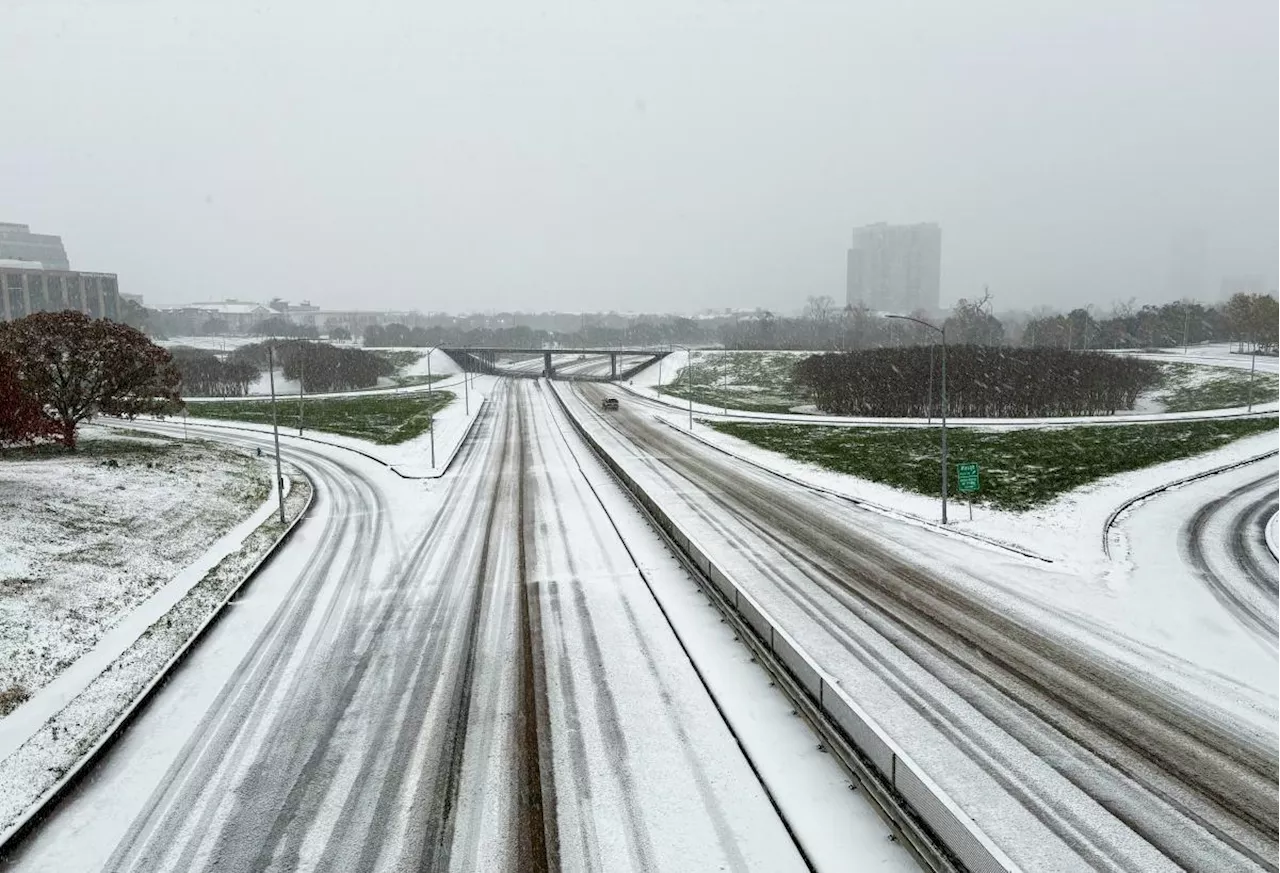 Rare Winter Storm Paralyzes Gulf Coast, Bringing Record Snow and Ice