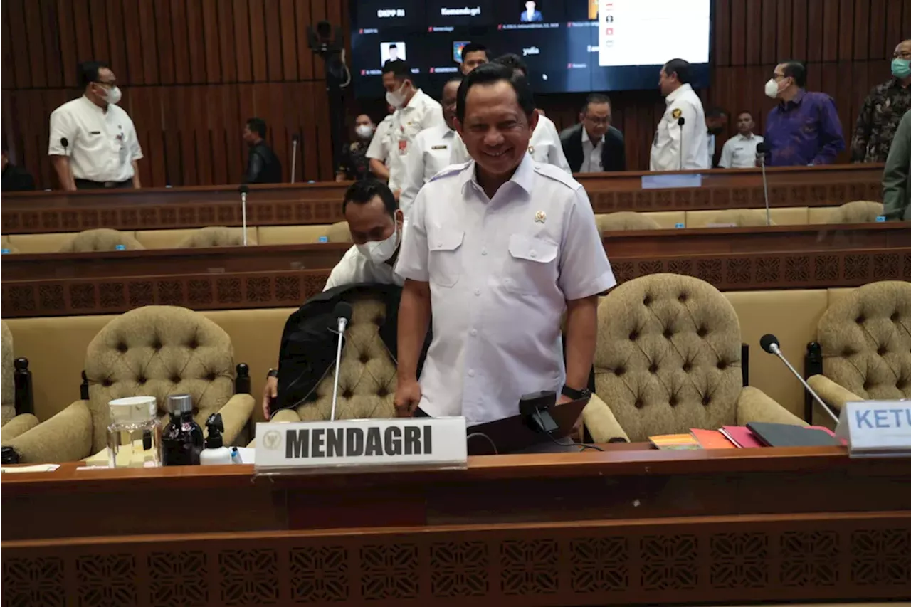 Mendagri Ajukan Tiga Opsi Jadwal Pelantikan Kepala Daerah