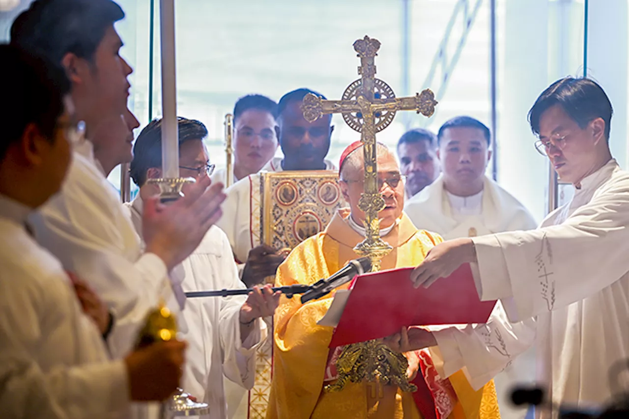 Happiness Found in Relationships and Christ, Cardinal Goh Tells Social Mission Mass