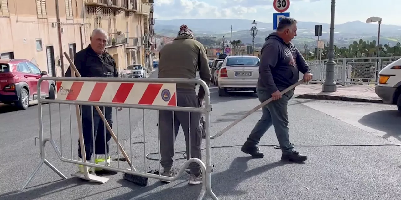 Agrigento e i Tombini: Un 'Miracolo' di Urgenza per la Visita di Mattarella