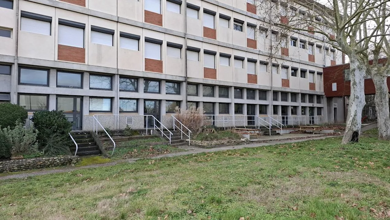 Les Étudiants du Lycée Agricole de Castelnaudary S'Insurgent contre la Fermeture du Restaurant