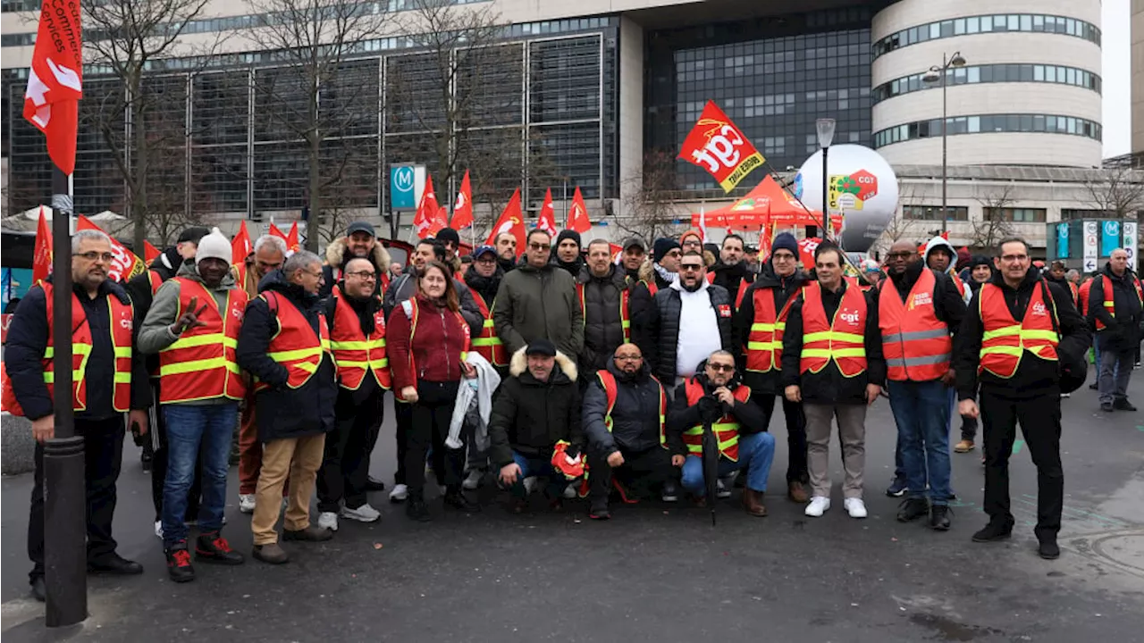 Il n'y a pas de réindustrialisation: manifestants contre les plans sociaux dans la chimie