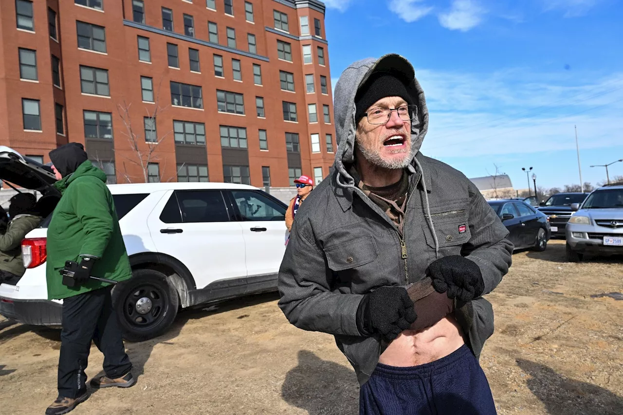 Libération de détenus du 6 janvier : Trump gracie plus de 1270 participants à l'assaut du Capitole