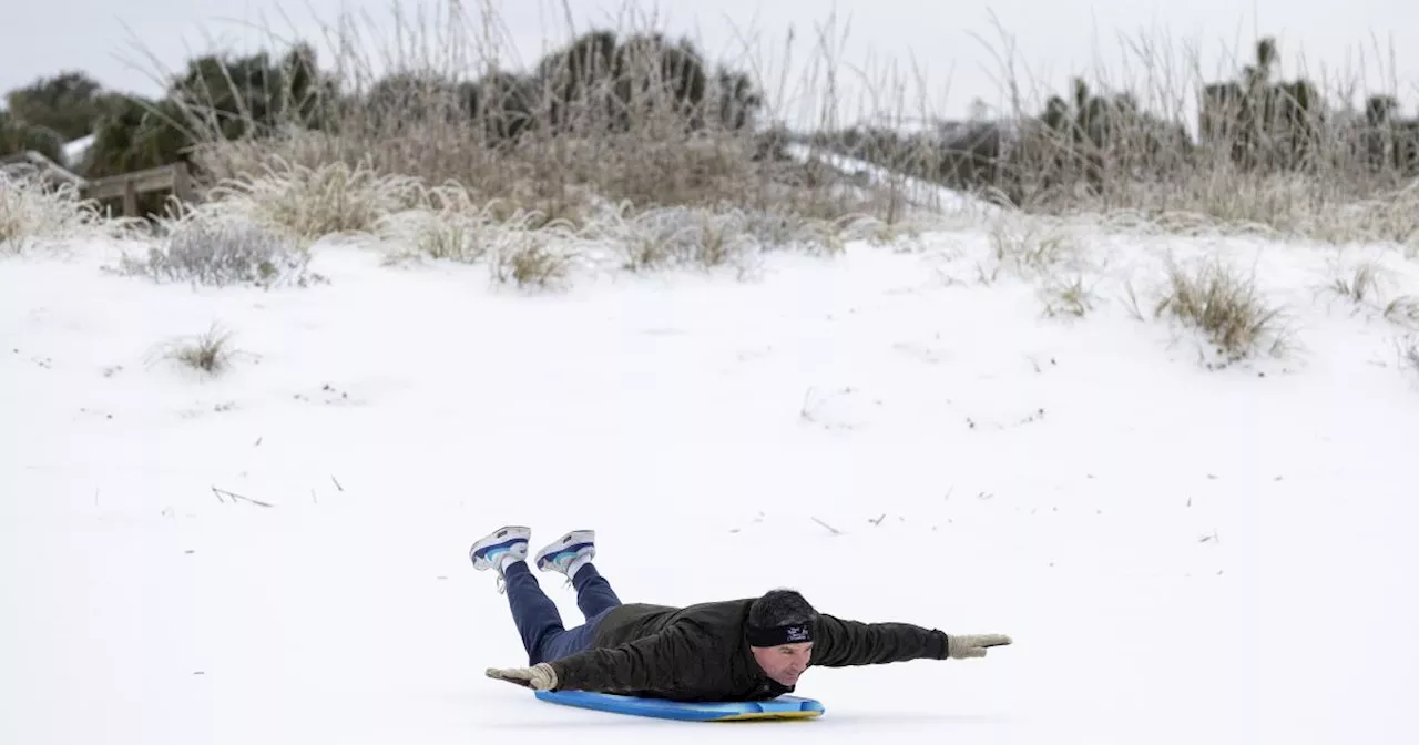 Record Snowfall Blankets Southern US, From Beaches to Bourbon Street