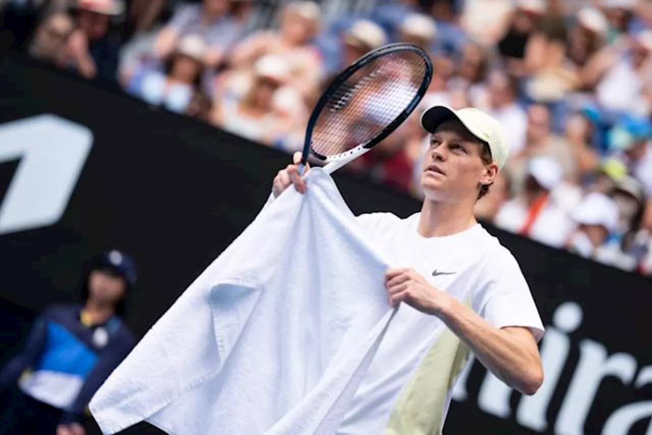 Jannik Sinner domine De Minaur et se dirige vers une demi-finale contre Shelton