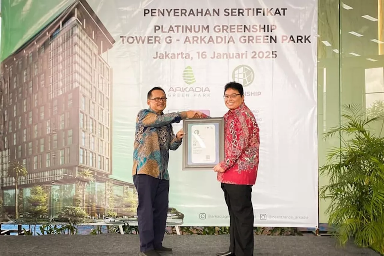 Gedung Arkadia Green Park Tower G Raih Sertifikasi Greenship Platinum