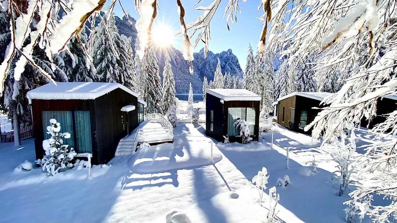 Alpi e oltre: dormire nella natura imbiancata dalla neve