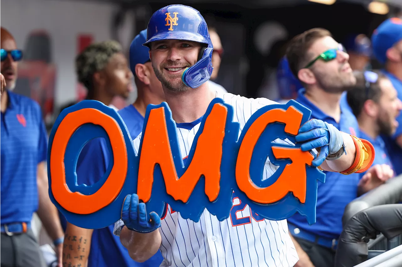 Mystery Team Still in the Running for Pete Alonso, Even After Blue Jays Sign Santander