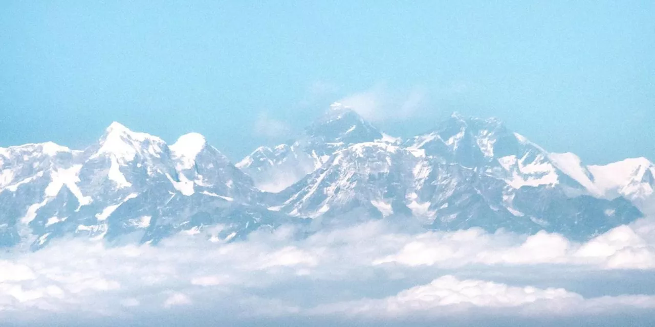 Ausl&auml;nder sollen mehr f&uuml;r Mount-Everest-Besteigung bezahlen