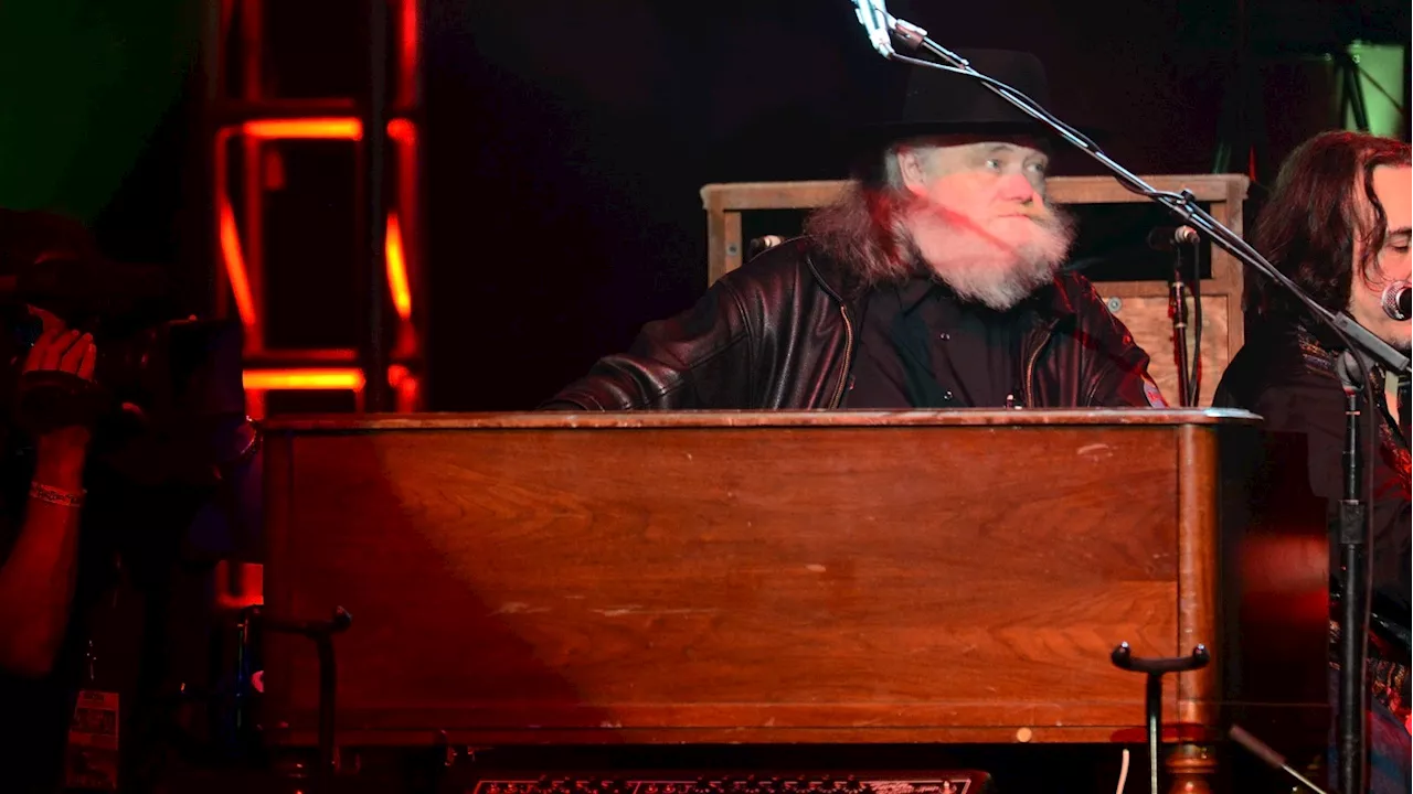 Garth Hudson, 'The Band' Keyboardist, Dies at 87