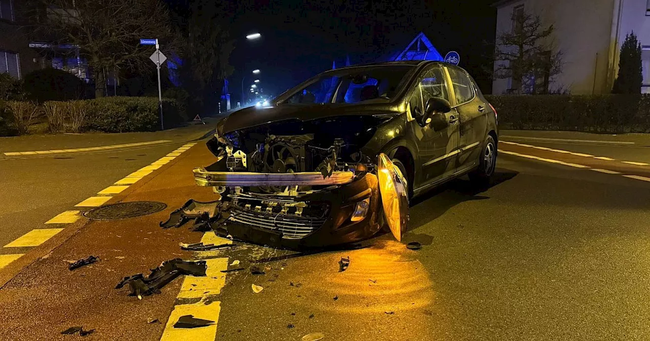 Ehepaar bei Unfall im Kreis Gütersloh schwer verletzt – Kreuzung stundenlang gesperrt