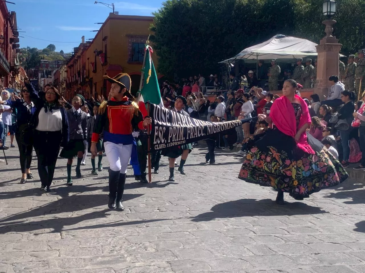 Así fue el desfile por el natalicio de Ignacio Allende, en San Miguel de Allende