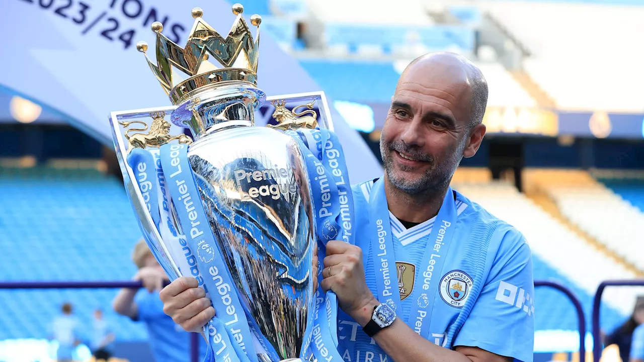 Manchester City Présente ses Trophées à Paris avant le Match contre le PSG