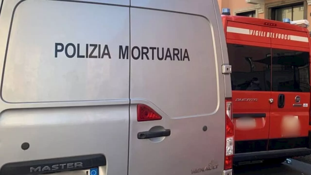 Due Sorelle Trovate Morte in Casa dopo Mesi di Solitudine