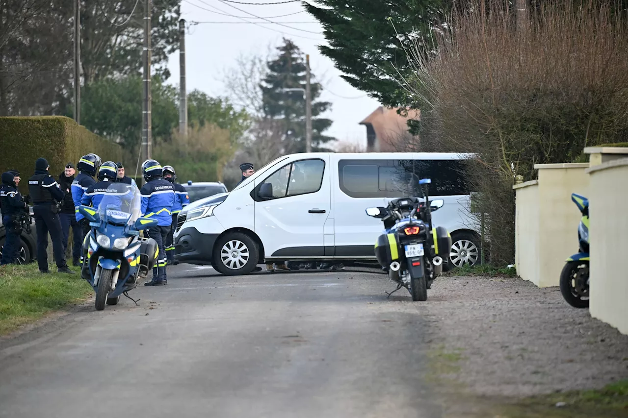 Affaire Lydie Logé : Monique Olivier interrogée devant le domicile de la disparue