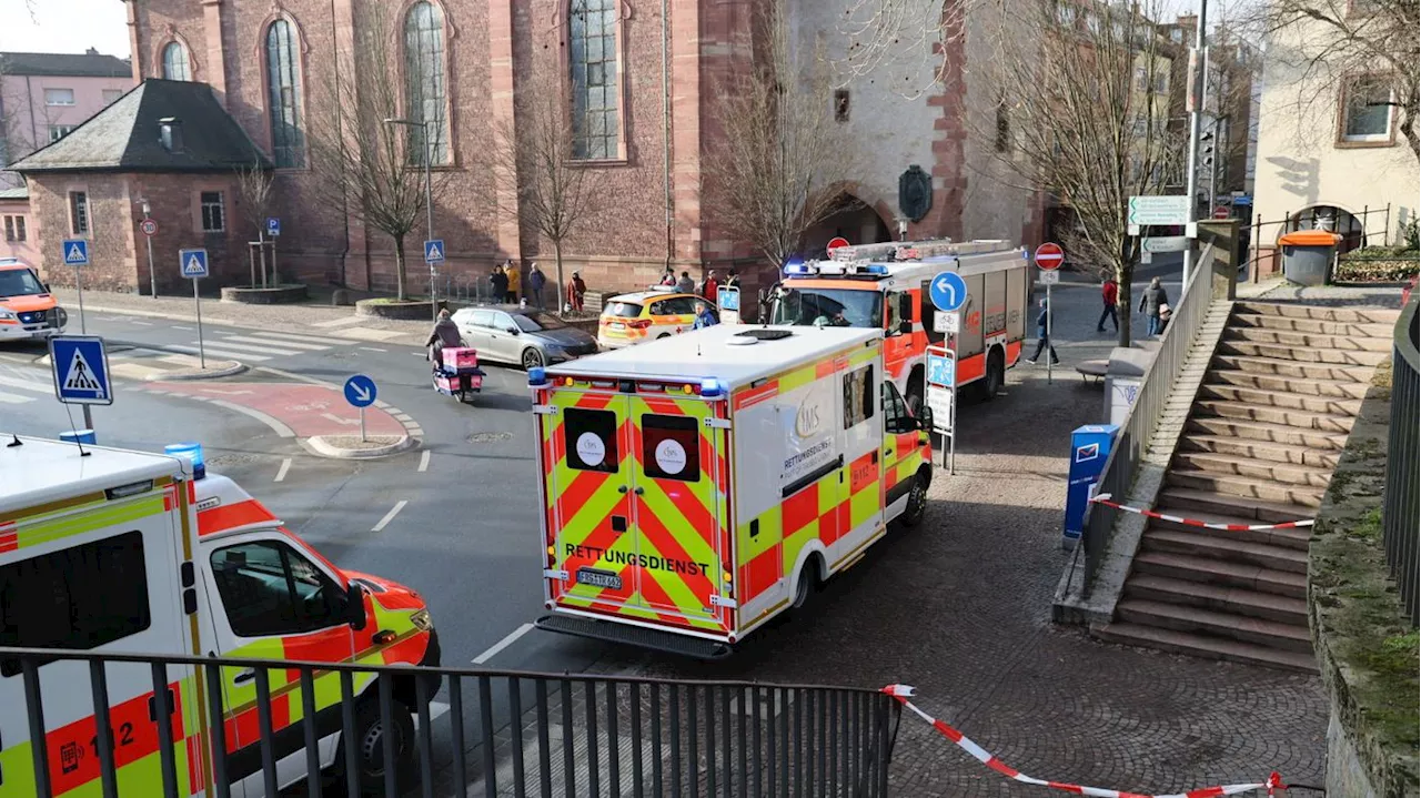 Verdächtiger festgenommen: Zwei Tote bei Messerangriff in Aschaffenburg